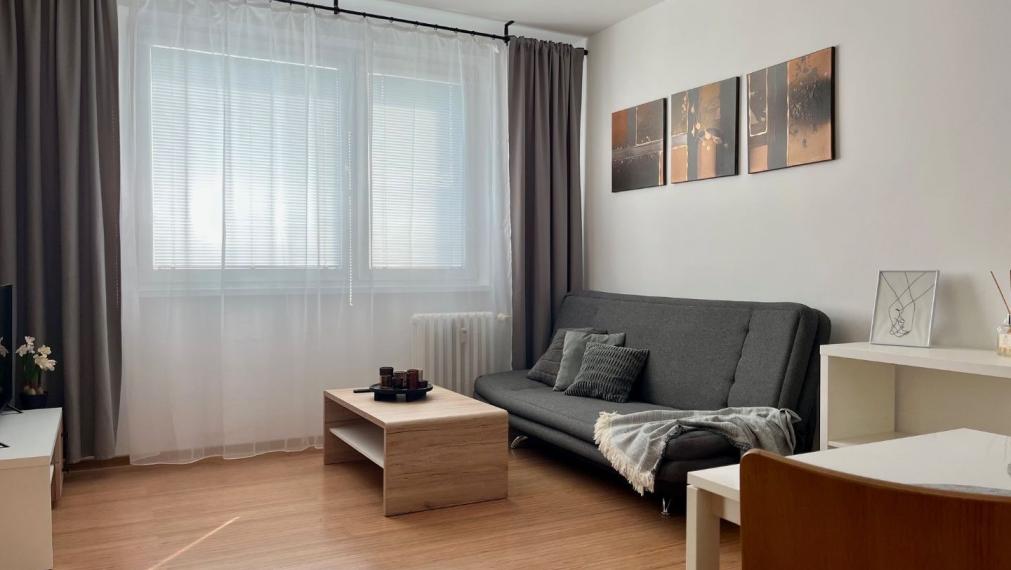 Prenájom 2 izb. bytu na Bodrockej ul. v Podunajských Biskupiciach