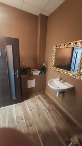 Lukratívny veľkometrážny obchodný priestor na predaj – investičná príležitosť