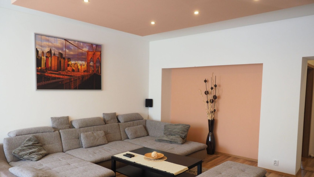 Prenájom 4i bytu v Starom Meste, Palárikova ul.