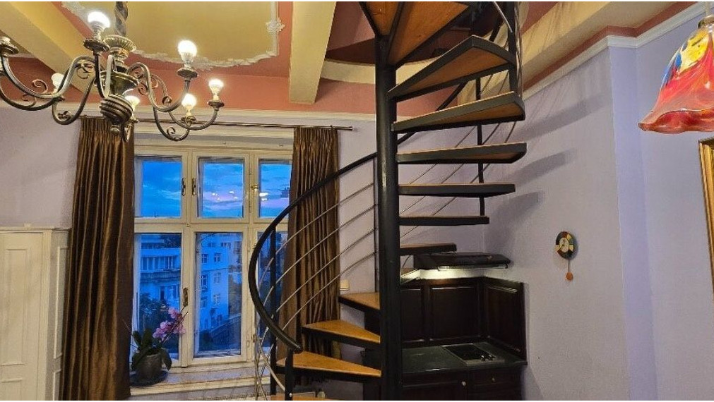 Štýlový 4-izbový byt v dome pod Slavínom s panoramatickým výhľadom TOP