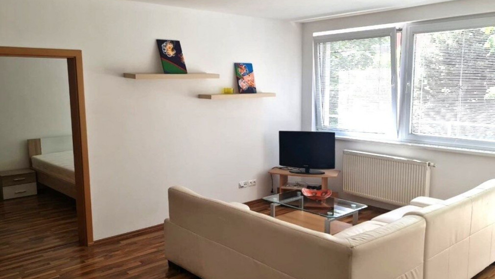 2 izbový byt, parking, terasa v Ružinove PRENÁJOM