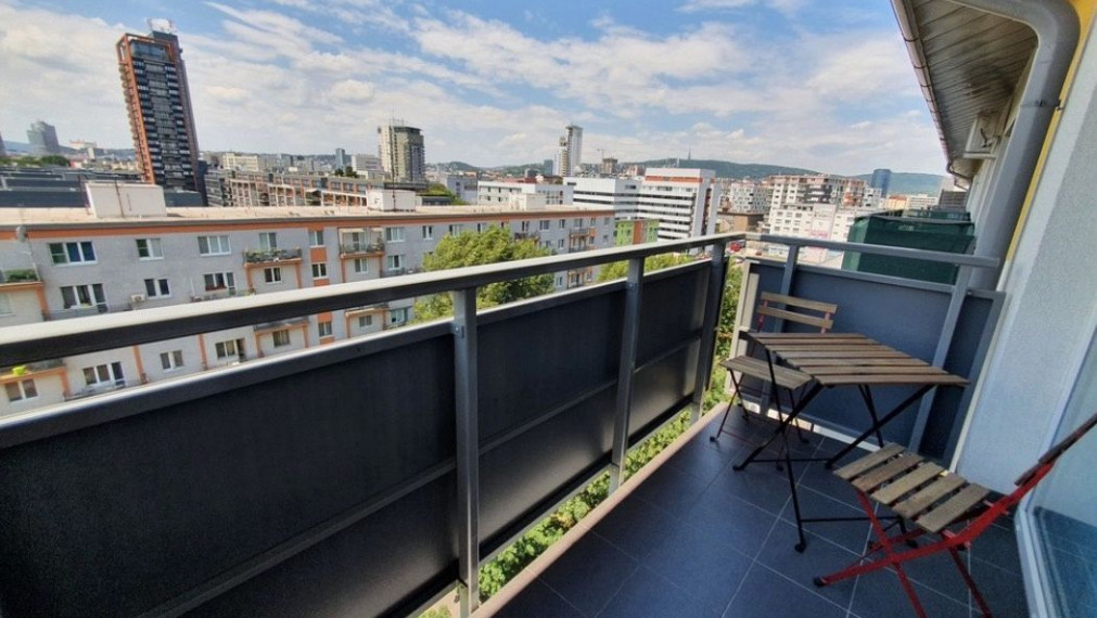 Na prenájom 2i byt na Trenčianskej ul. v Ružinove