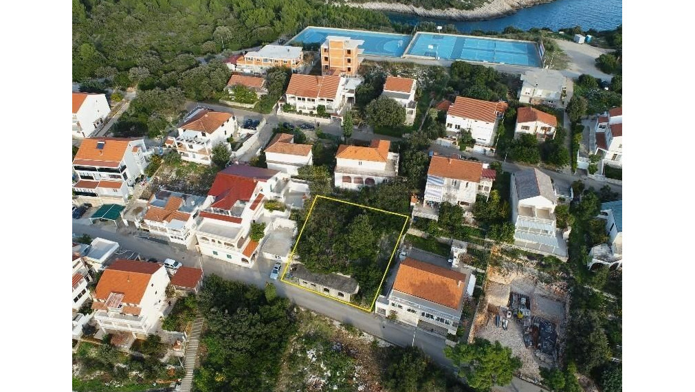 Exkluzívny pozemok s výhľadom na more a projektom v cene – Zavalatica, Korčula