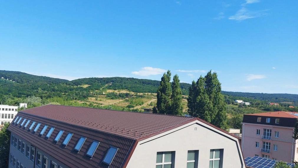 Na predaj - 2-izbový byt, ul.Vrbenského, Bratislava III