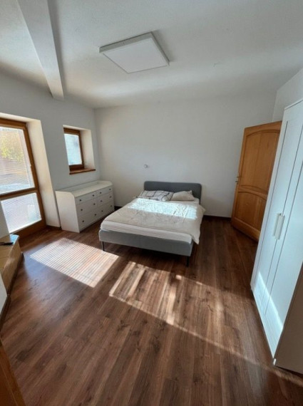 Komfortný 3-izbový dom so záhradkou na prenájom – Podunajské Biskupice