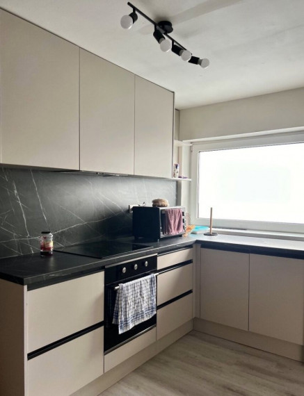 Priestranný 4-izbový byt alebo kancelárske priestory – 120 m² s parkovaním