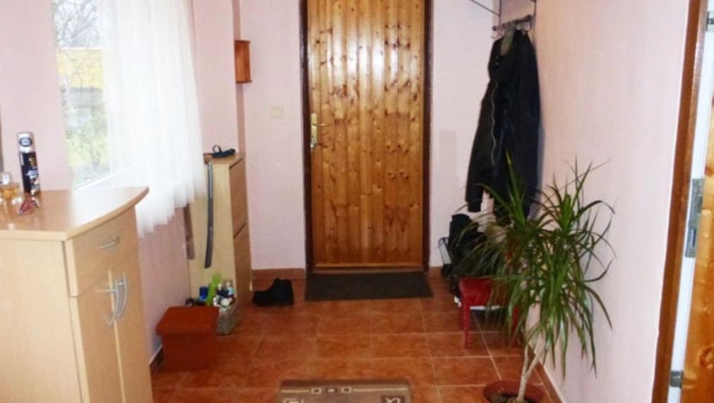 Na predaj - 4-izbový dom, Vlčie hrdlo, Bratislava II