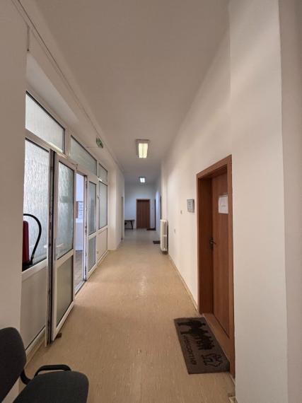 Kancelársky komplex v historickej admin. budove v Starom Meste