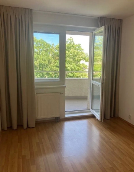 Na prenájom - 4-izbový byt, ul.Pažítková, Bratislava II