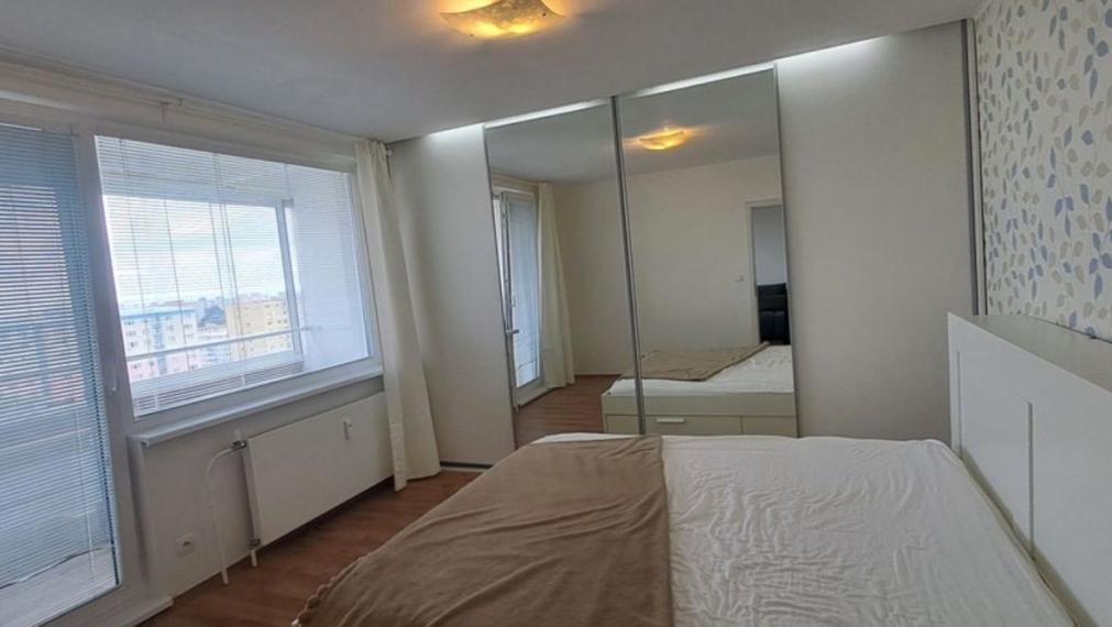 Na prenájom - 3i byt, ul. Námestie hraničiarov, Bratislava V TOP