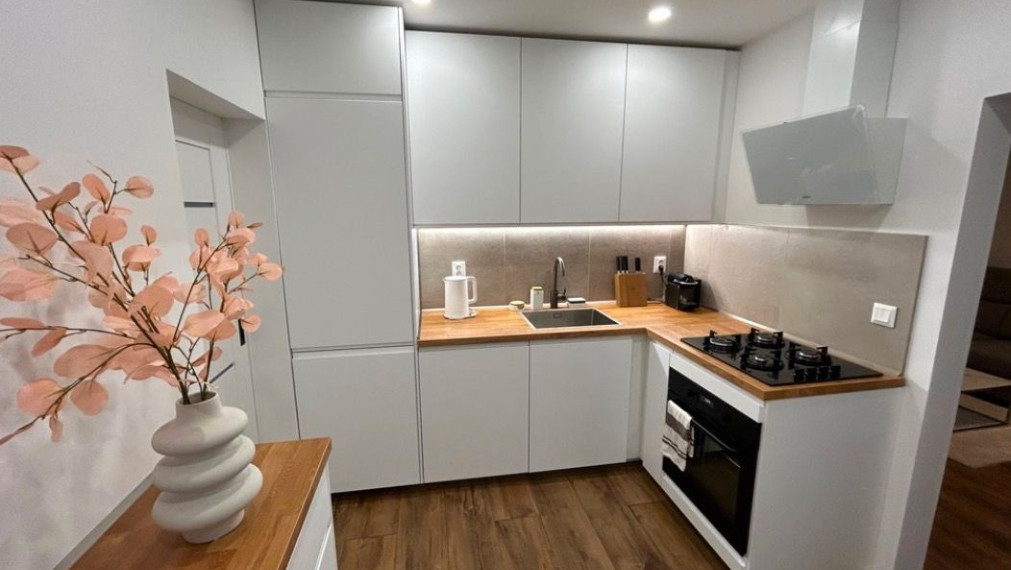 Na prenájom - 3i byt, ul. Mudrochova, Bratislava III TOP