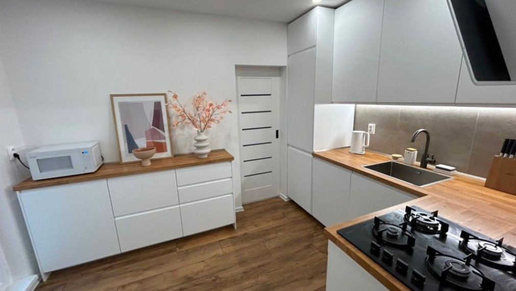 Na prenájom - 3i byt, ul. Mudrochova, Bratislava III TOP