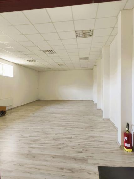 Nebytový priestor na prenájom 236 m2 – Dúbravka