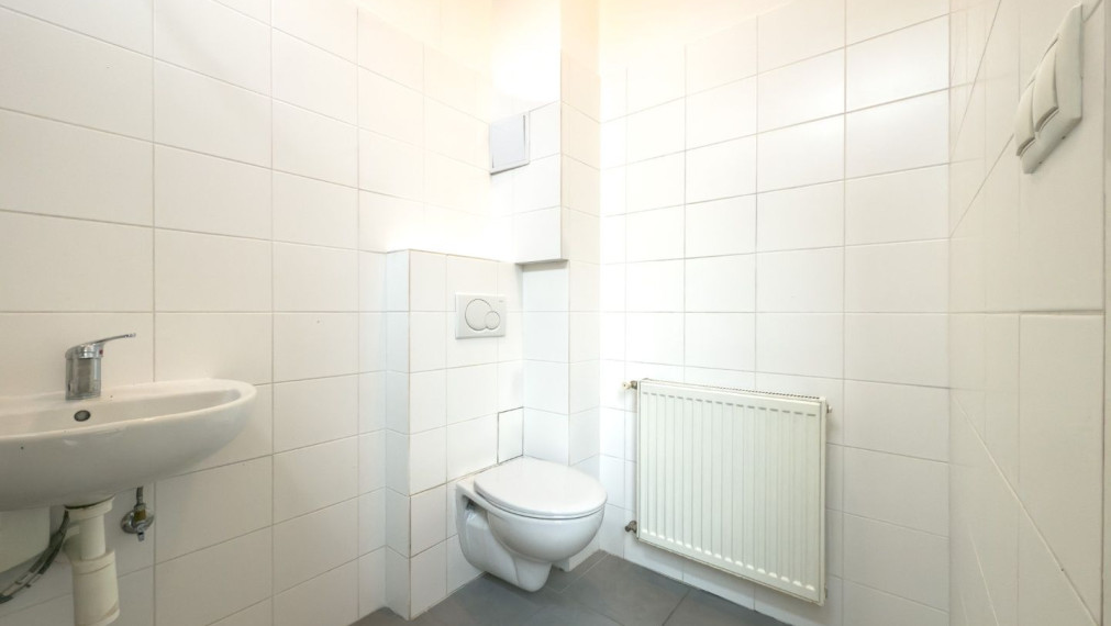 OC Saratov – Obchodné priestory na prenájom v Dúbravke