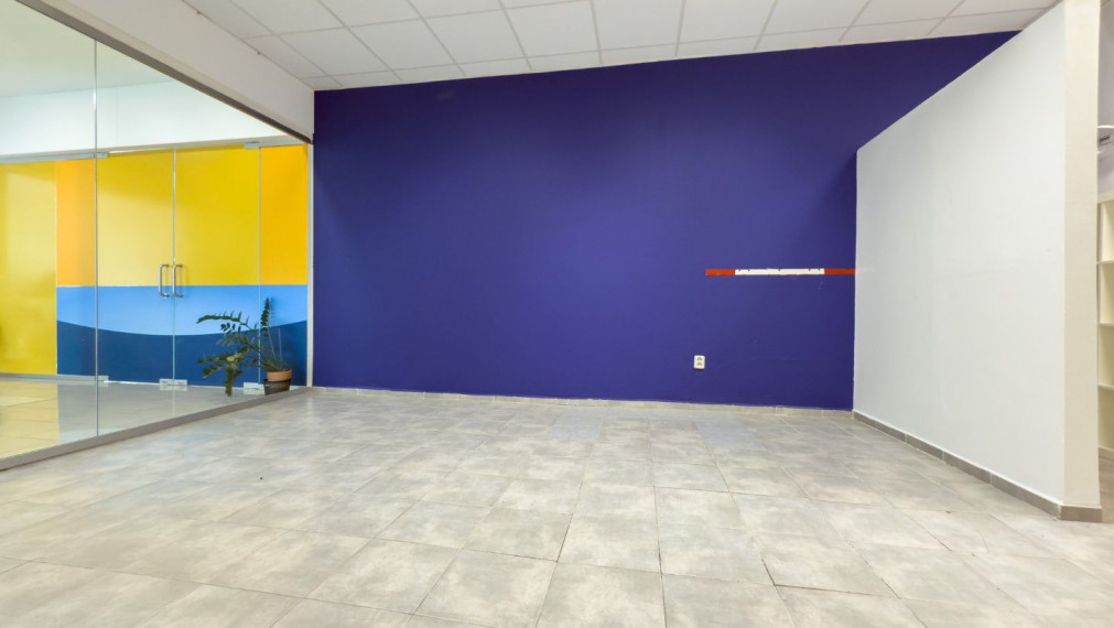 OC Saratov – Obchodné priestory na prenájom v Dúbravke