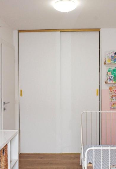 Na predaj elegantný a priestranný 3-izbový byt s dvomi balkónmi TOP