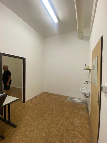 Komerčný priestor na prenájom – Panónska cesta, Petržalka (kancelárie/sklad/výroba)