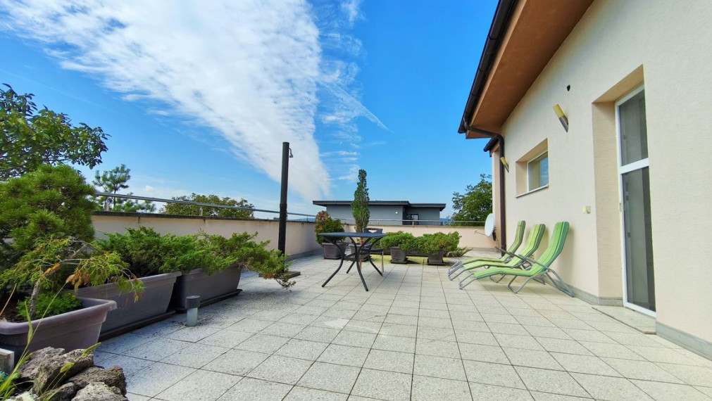 Na predaj - 3i byt, ul. Hradská, Bratislava II TOP