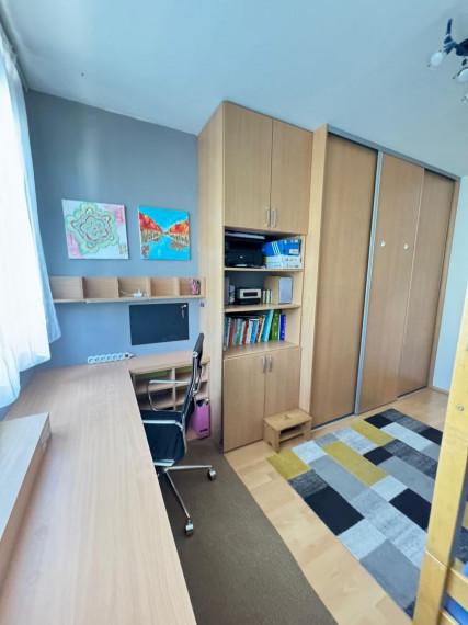 Prenájom 3-izbového bytu, Bratislava – Podunajská 13 TOP