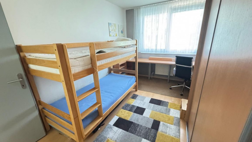 Prenájom 3-izbového bytu, Bratislava – Podunajská 13 TOP