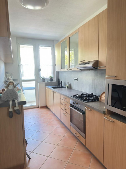 Prenájom 3-izbového bytu, Bratislava – Podunajská 13 TOP