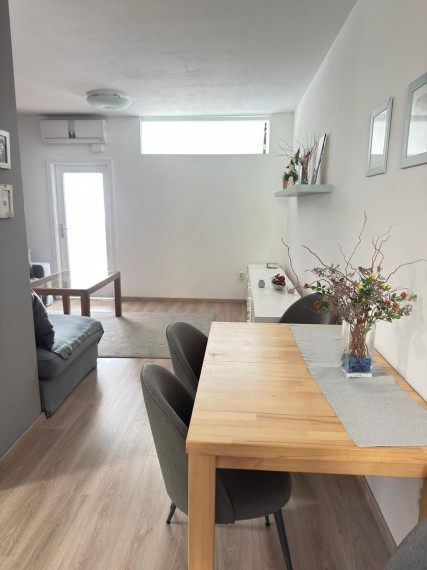 Prenájom 3-izbového bytu, Bratislava – Podunajská 13 TOP