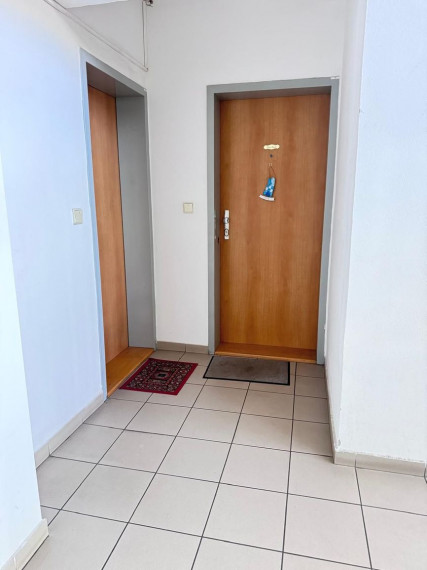 Prenájom 3-izbového bytu, Bratislava – Podunajská 13 TOP