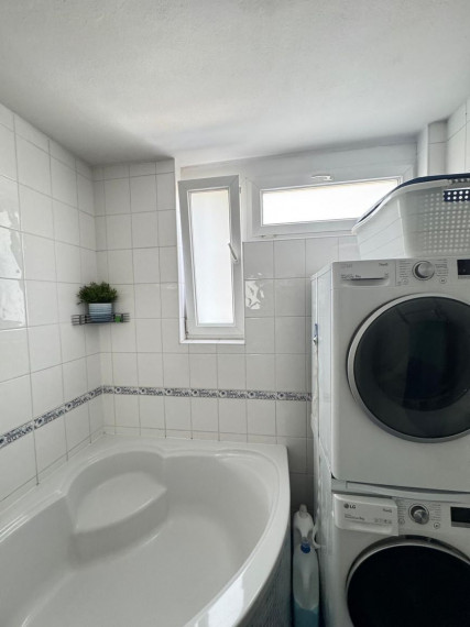 Prenájom 3-izbového bytu, Bratislava – Podunajská 13 TOP