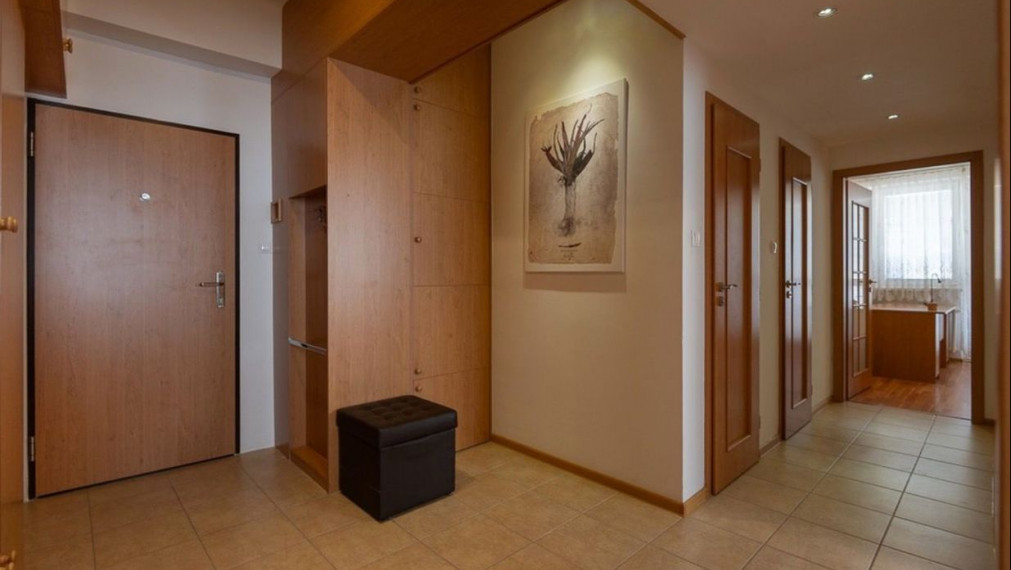 Na prenájom - 2i byt, ul.Blumentálska, Bratislava I TOP