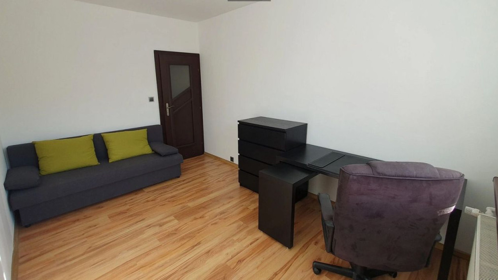 3-izbový byt s nepriechodnými izbami a lodžiou – Furdekova, Petržalka