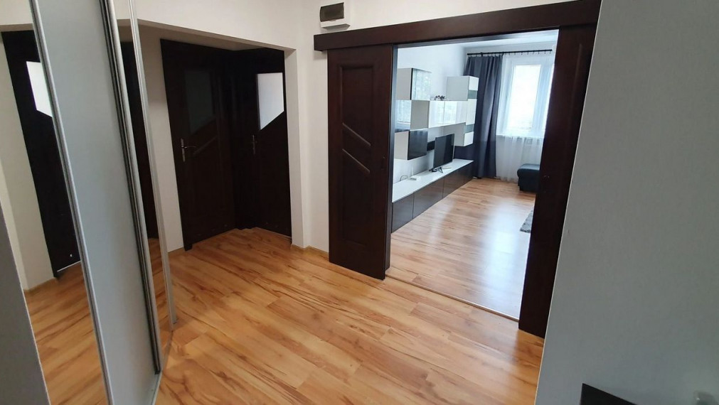 3-izbový byt s nepriechodnými izbami a lodžiou – Furdekova, Petržalka