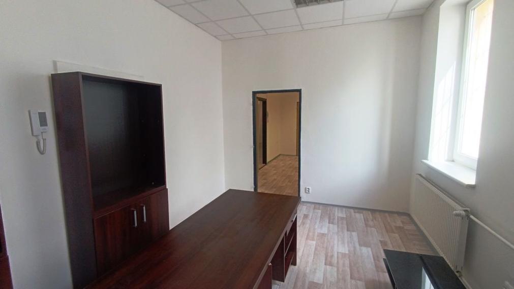Kancelársky priestor 30m² v BA - I na prenájom