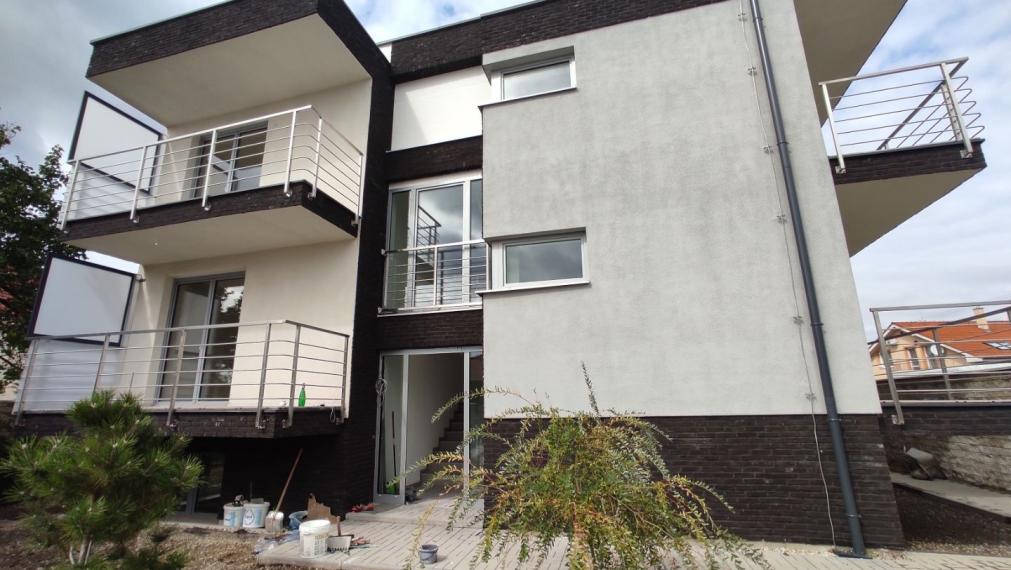 Objekt vhodný na podnikanie, Podunajské Biskupice