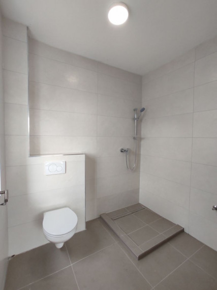 BEZ PROVIZIE Rodinný dom vhodný na administratívu Podunajské Biskupice