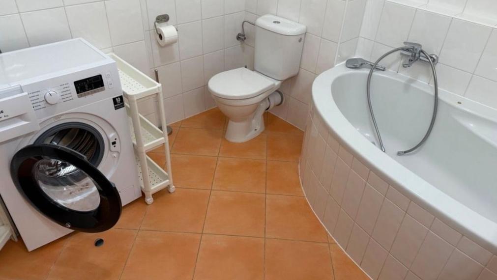 Na prenájom 2izbový slnečný v Petržalke