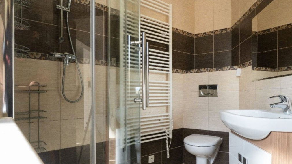 Rodinný dom na predaj - Ružinov