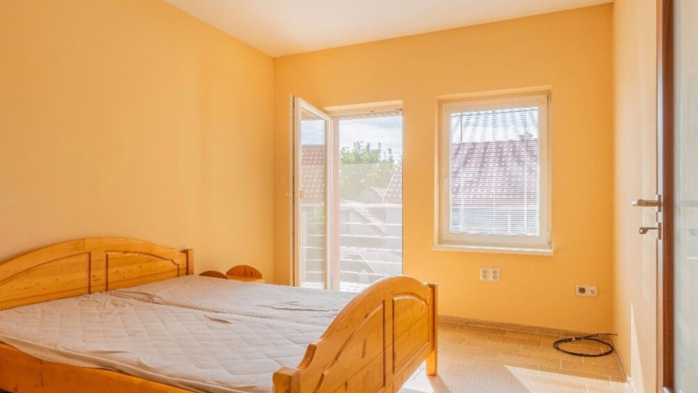 Rodinný dom na predaj - Ružinov