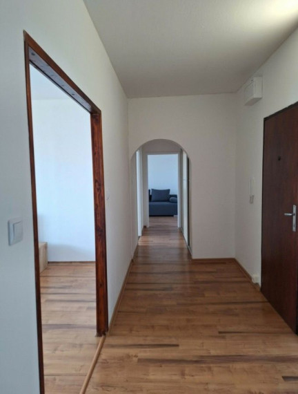 Na predaj - 3i byt, ul.Milana Marečka, Devínska Nová Ves TOP