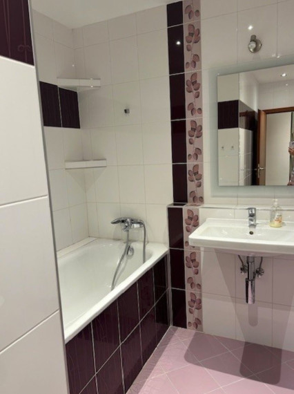 3i byt na prenájom, Staré mesto