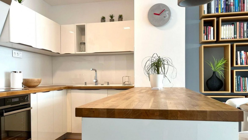 Na prenájom 4i byt v Starom meste