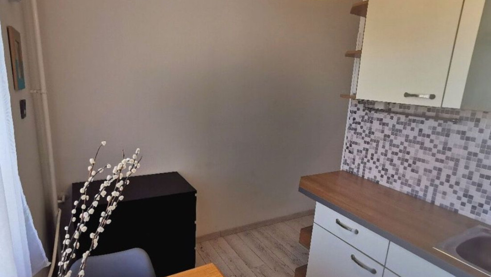 Na prenájom 2-izbový byt s balkónom a klimatizáciou na Záhradníckej