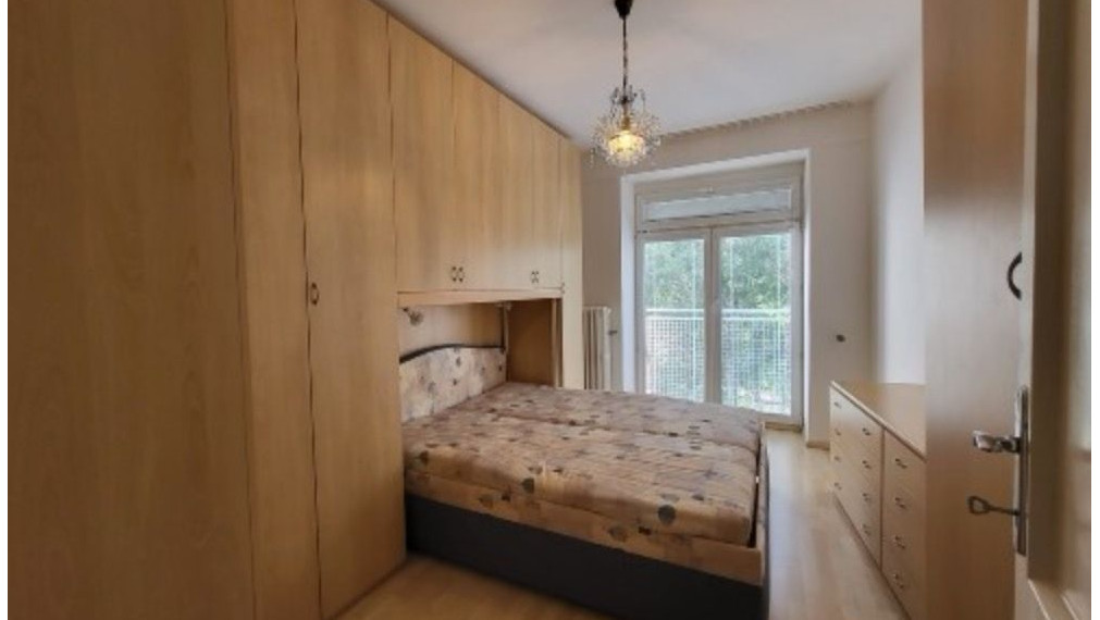 3i byt na prenájom, Grösslingová