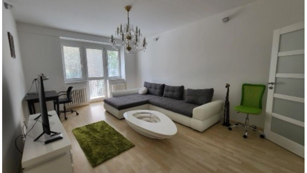 3i byt na prenájom, Grösslingová