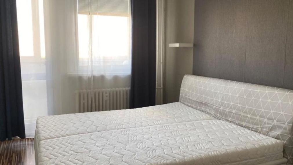 Na prenájmom 3-izbový byt – Námestie Hraničiarov, Petržalka, Bratislava