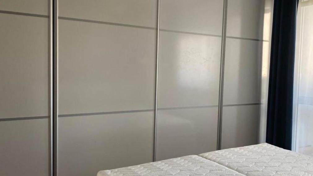 Na prenájmom 3-izbový byt – Námestie Hraničiarov, Petržalka, Bratislava