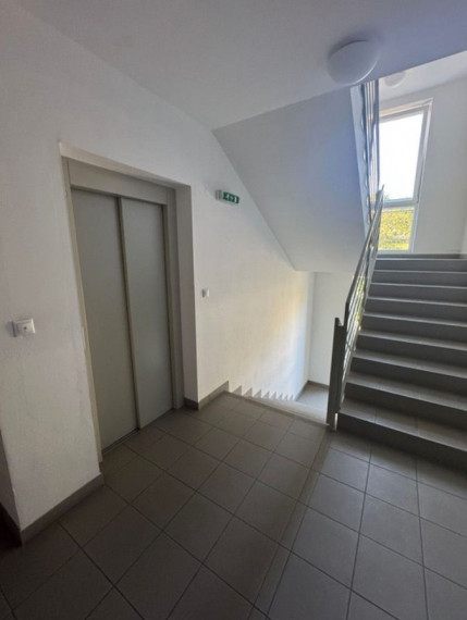 Na prenájom - 2i byt, ul.Klenová, Bratislava III TOP