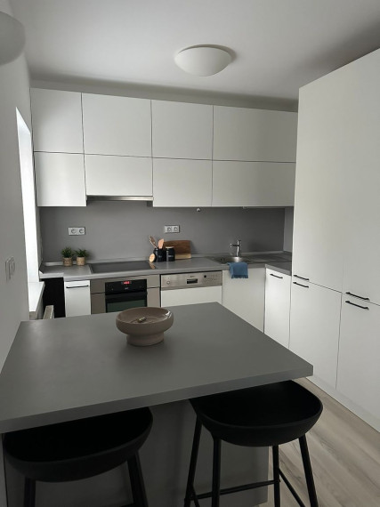 Prenájom- moderný 2i byt vo vile v Starom Meste TOP