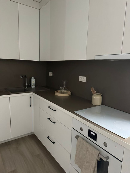 Svetlý 3i byt s terasou, záhradou a bazénom – Staré Mesto TOP