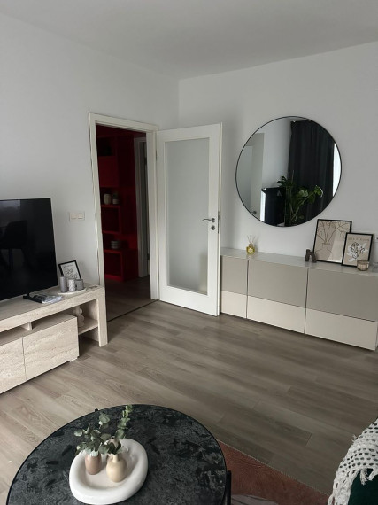 Svetlý 3i byt s terasou, záhradou a bazénom – Staré Mesto TOP