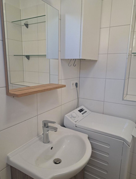 Byt na prenájom - ul. Tomanová, Bratislava III TOP